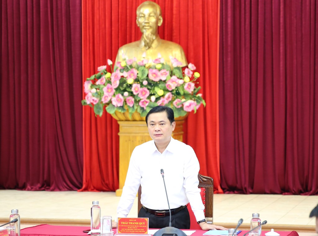 Đồng chí Thái Thanh Quý - Ủy viên Ban Chấp hành Trung ương Đảng, Bí thư Tỉnh ủy, Trưởng đoàn ĐBQH, Chủ tịch HĐND tỉnh làm Trưởng ban Chỉ đạo Cải cách hành chính tỉnh Nghệ An kết luận tại phiên họp