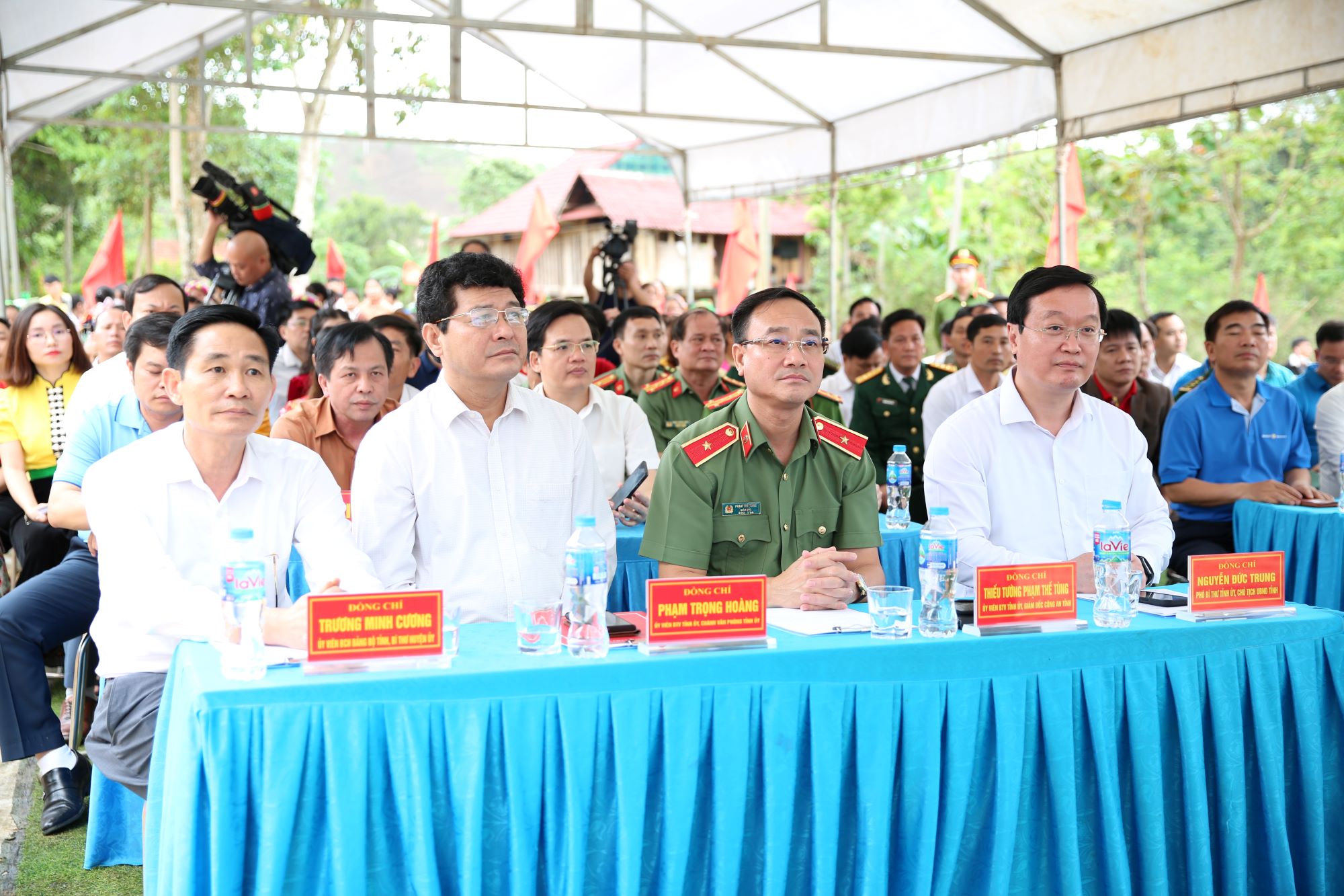 Các đại biểu tham dự buổi Lễ