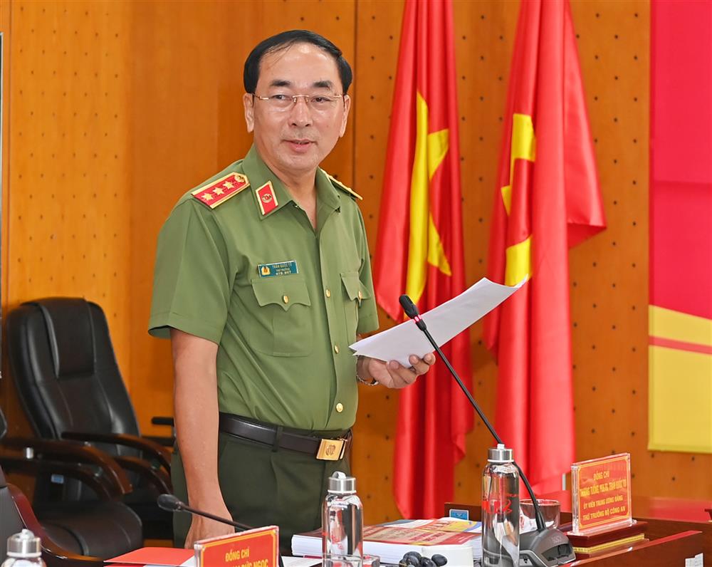 Thượng tướng, PGS.TS Trần Quốc Tỏ, Ủy viên Trung ương Đảng, Phó Bí thư Đảng ủy Công an Trung ương, Thứ trưởng Bộ Công an.