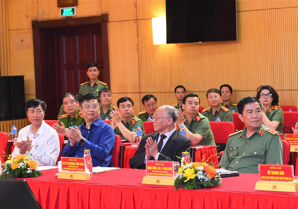 Hội thảo có sự tham gia của các nhà khoa học, nhà nghiên cứu trong và ngoài lực lượng CAND.