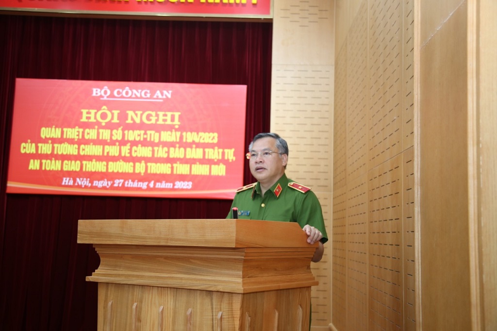 Thứ trưởng Nguyễn Văn Long giới thiệu những nội dung cơ bản của Chỉ thị số 10 ngày 19/4/2023 của Thủ tướng Chính phủ.