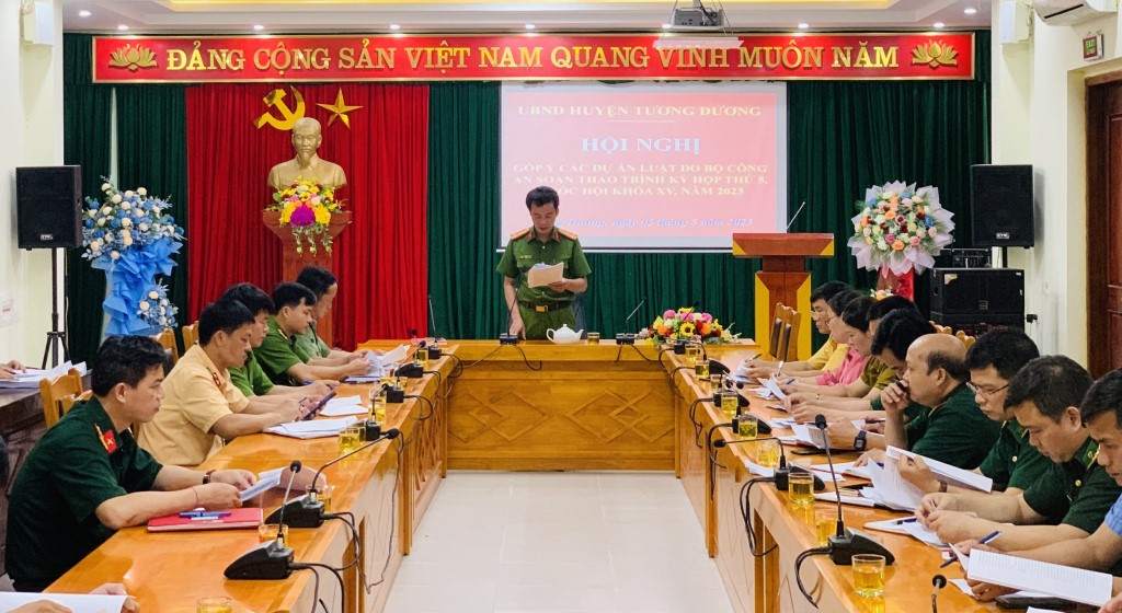 Hội nghị góp ý 05 dự án Luật tại huyện Tương Dương