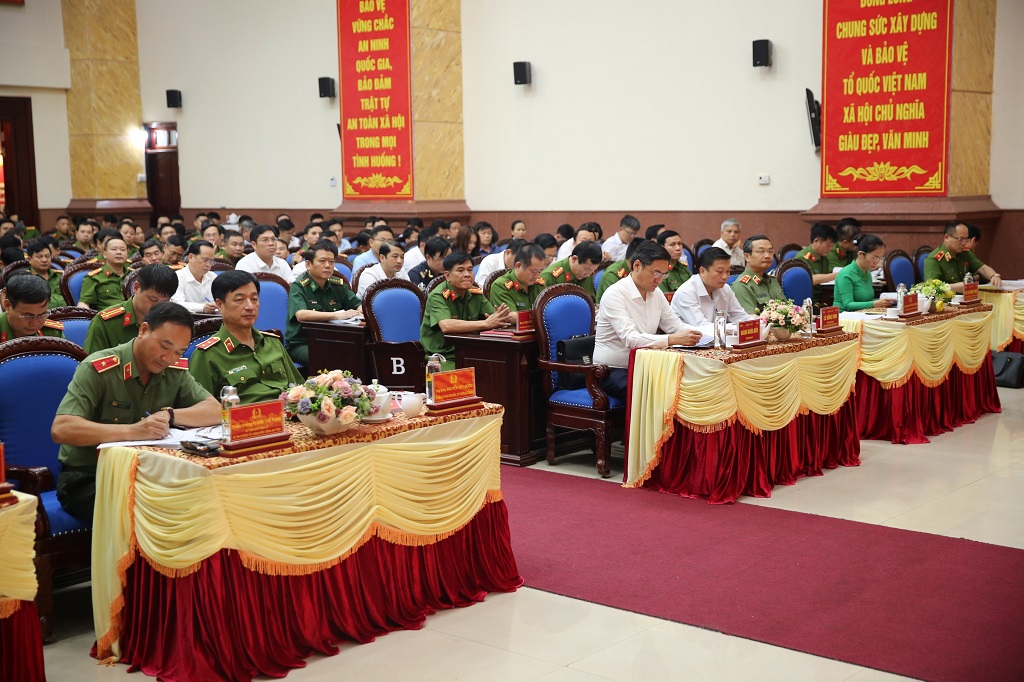 Các đại biểu tham dự Hội nghị