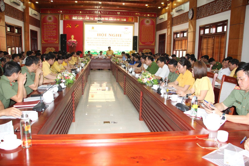 Toàn cảnh Hội nghị