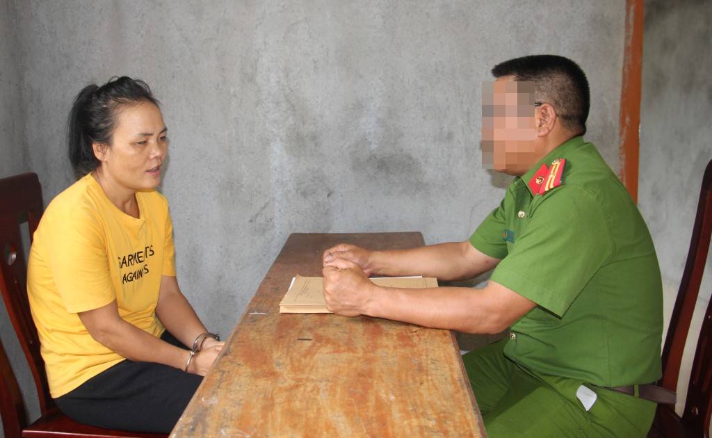 Đối tượng Lương Thị Toàn tại Cơ quan Công an