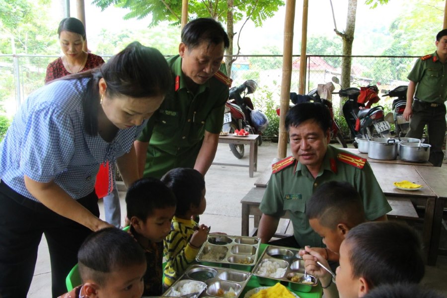 Chương trình ý nghĩa đã chắp cánh ước mơ của những em nhỏ vùng cao
