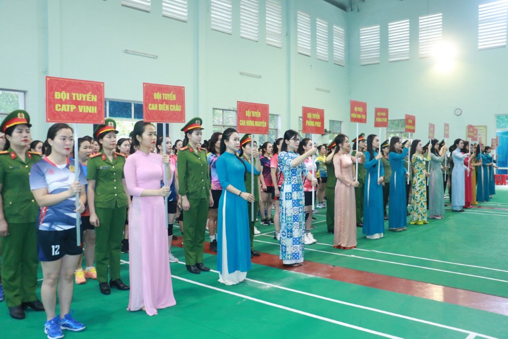 Giải bóng chuyền hơi nữ năm 2023 có 14 đơn vị, gần 130 vận động viên tham gia