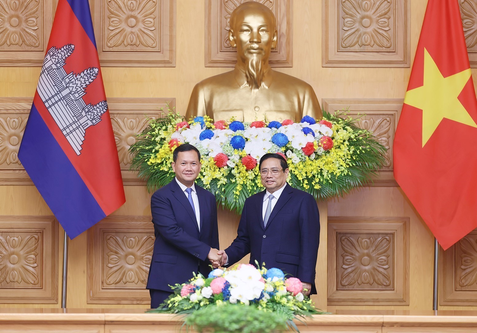 Thủ tướng Phạm Minh Chính và Thủ tướng Campuchia Samdech Moha Bovor Thipadei Hun Manet  tại buổi hội đàm. Ảnh: DƯƠNG GIANG