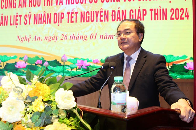 Đồng chí Trung tướng, Tiến sỹ Vũ Chiến Thắng - Thứ trưởng Bộ Nội vụ phát biểu