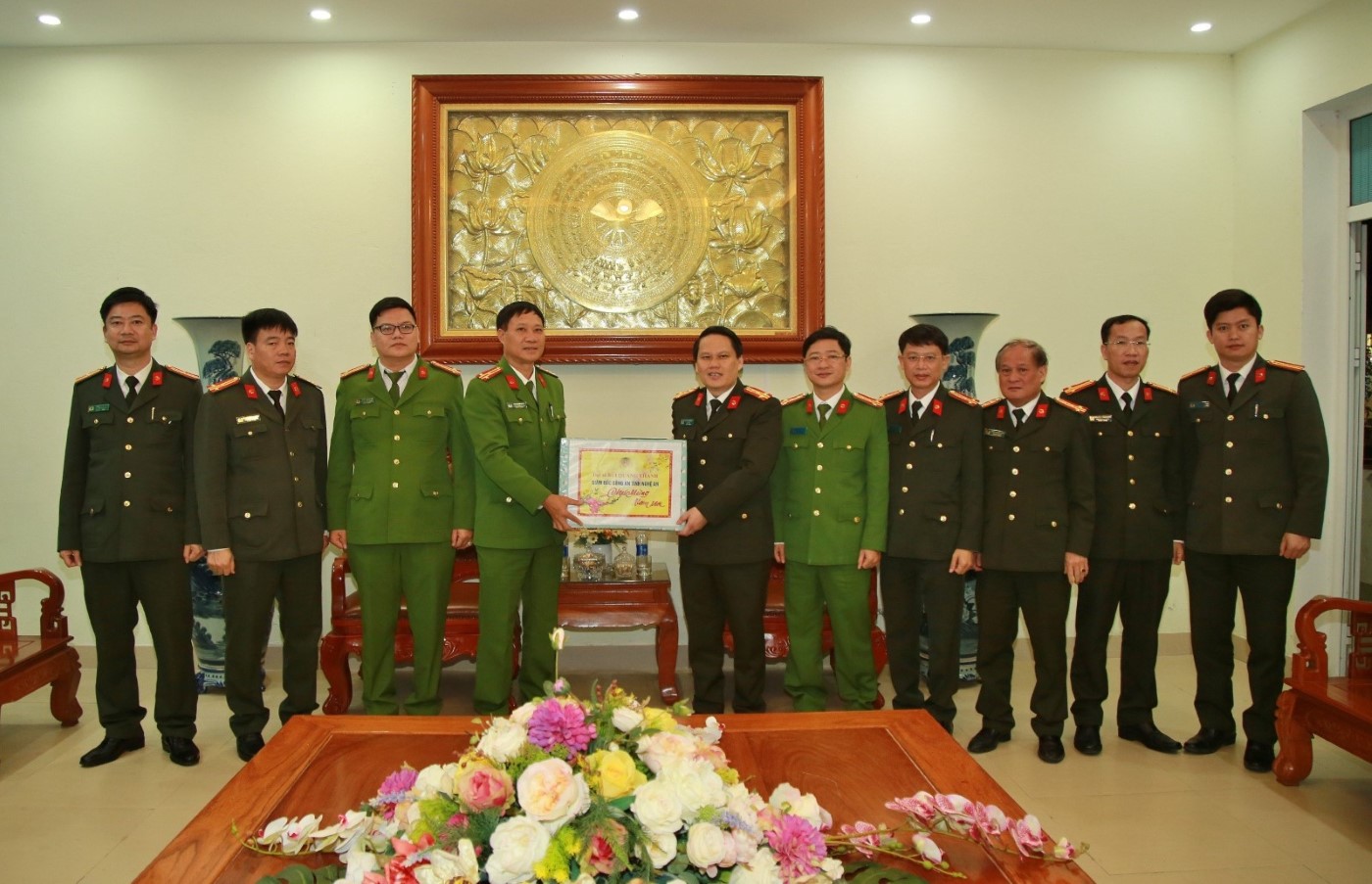 Đoàn công tác đến kiểm tra, chúc Tết Trung đoàn Cảnh sát cơ động Bắc Trung bộ, Bộ Tư lệnh CSCĐ, Bộ Công an