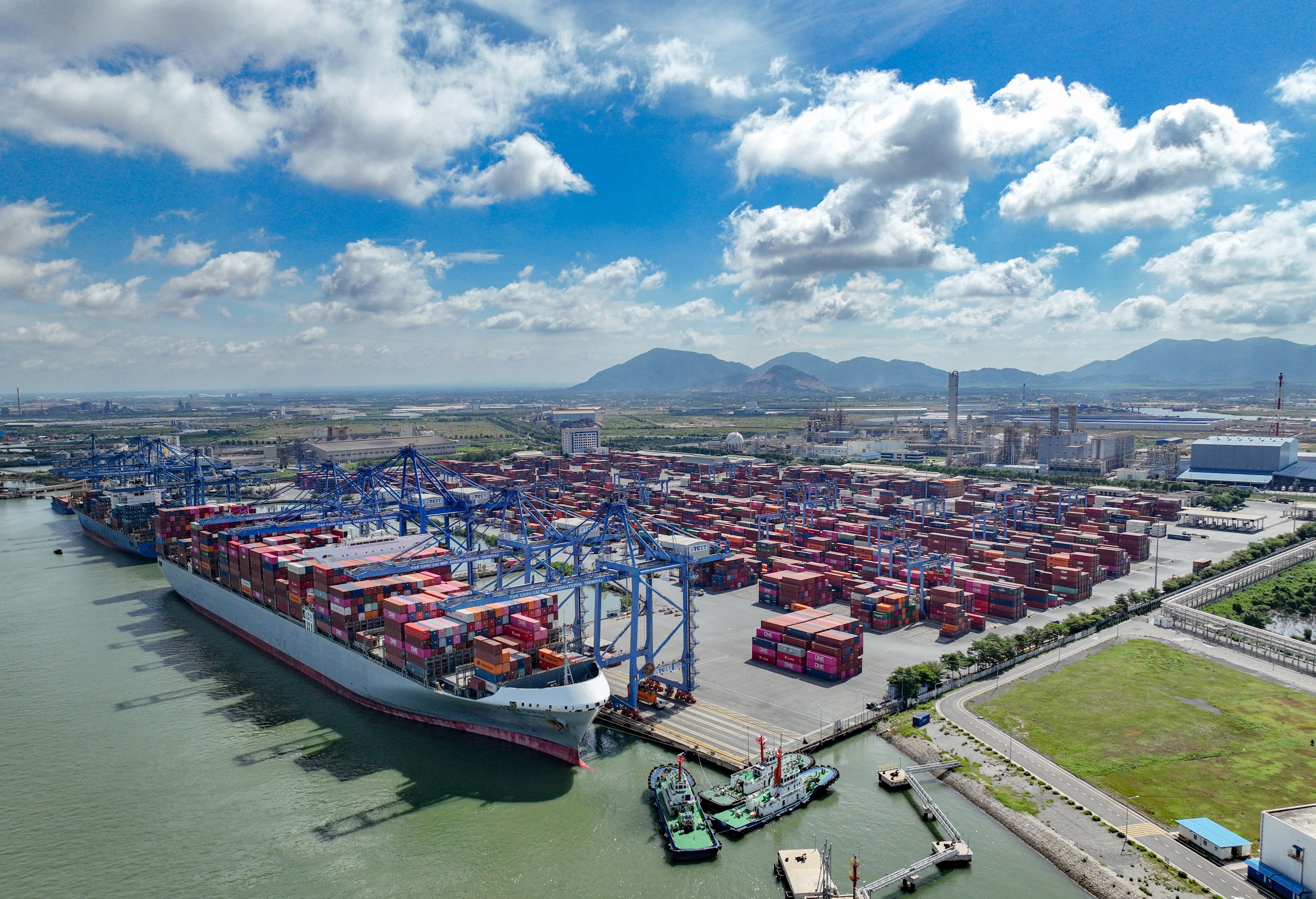 Toàn cảnh Cảng quốc tế Tân cảng Cái Mép