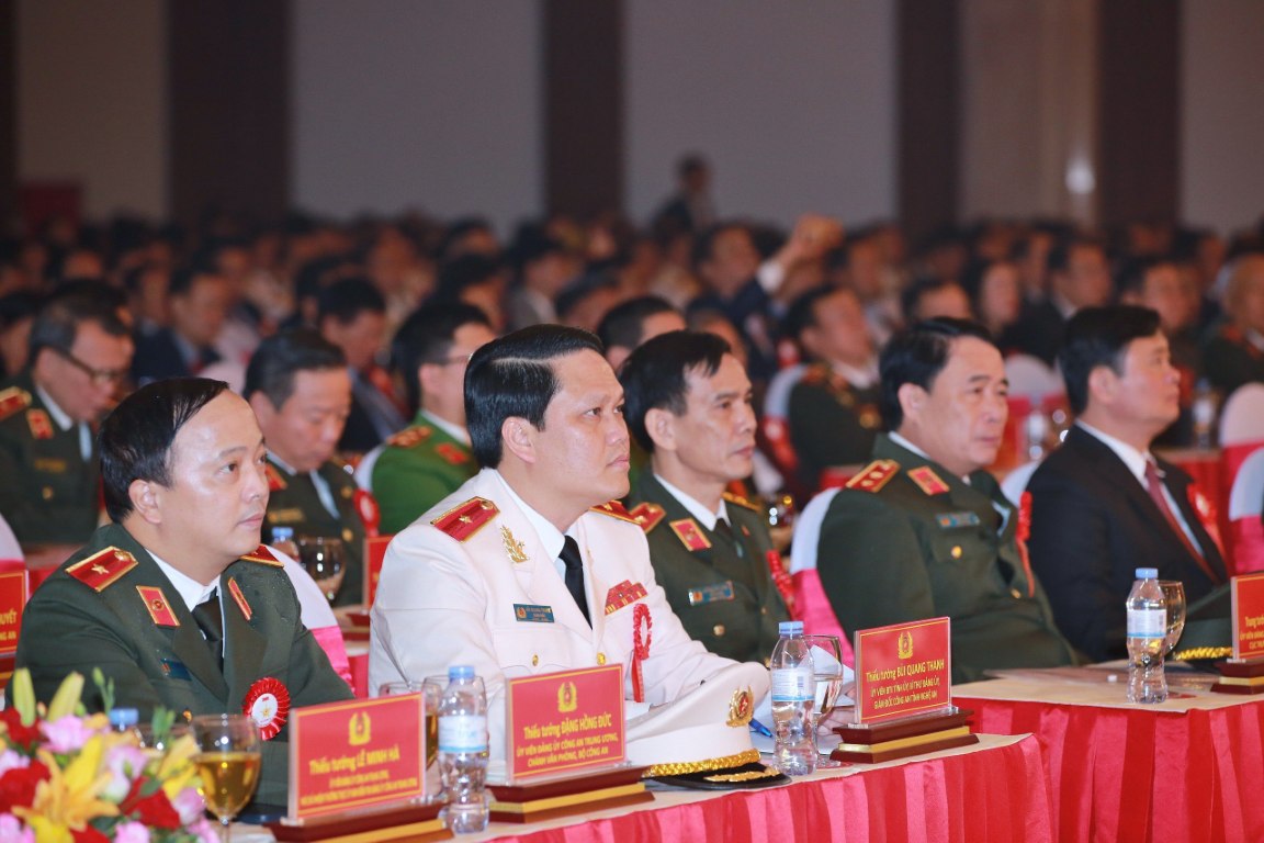 Các đại biểu tham dự
