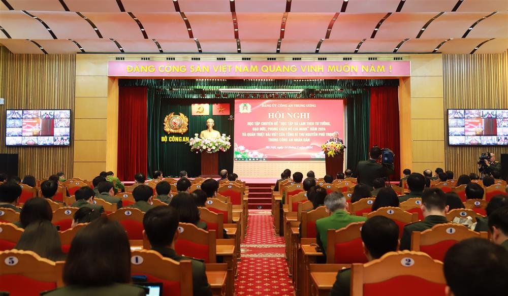 Toàn cảnh hội nghị tại Bộ Công an