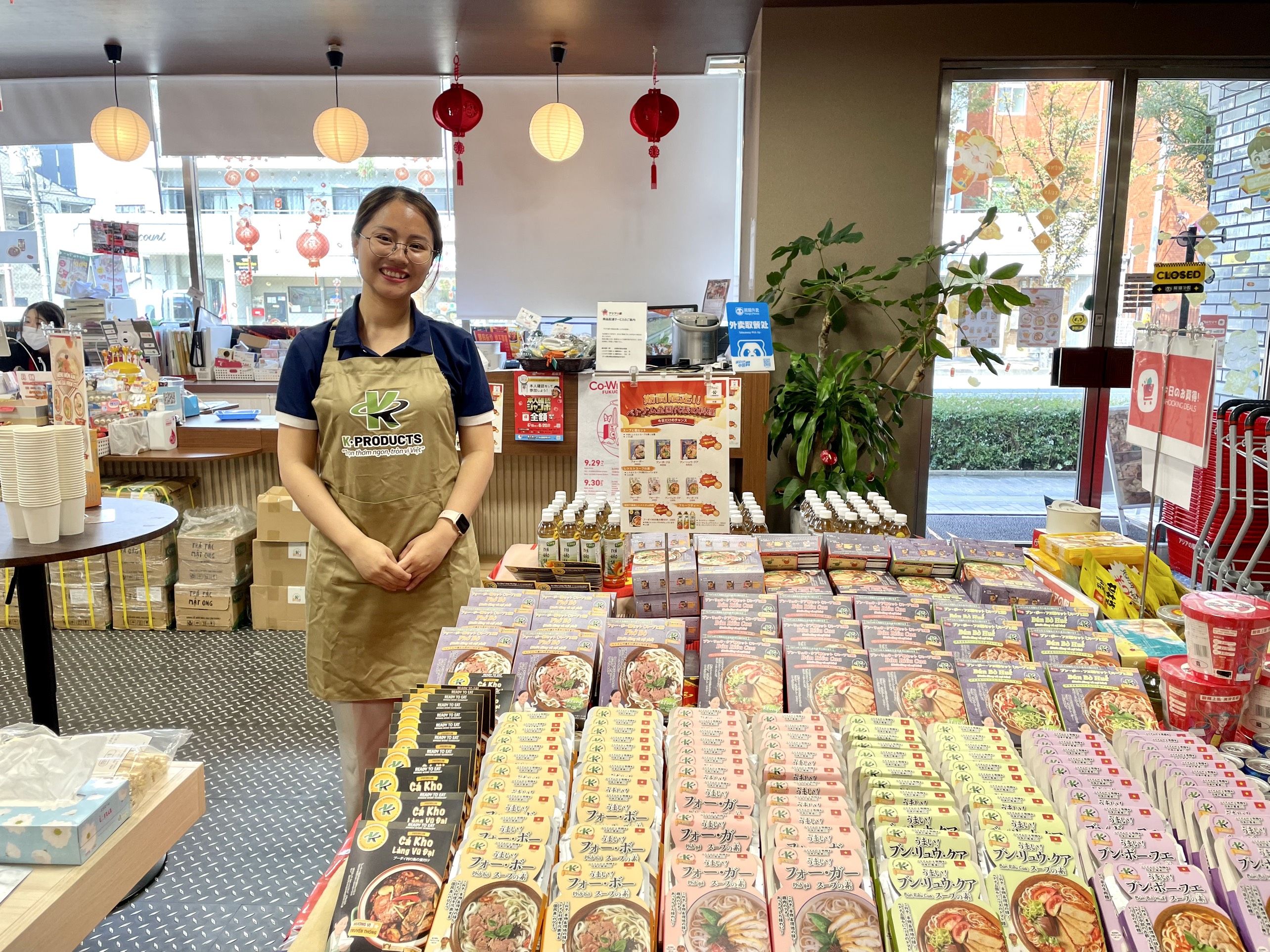 Sản phẩm K-Products bày bán tại siêu thị Asia No Eki (Nhật Bản). Công ty K-Products (TP.Vũng Tàu) đang có chiến lược bảo hộ nhãn hiệu, thương hiệu cho các dòng sản phẩm trong nước lẫn xuất khẩu ở thị trường nước ngoài.