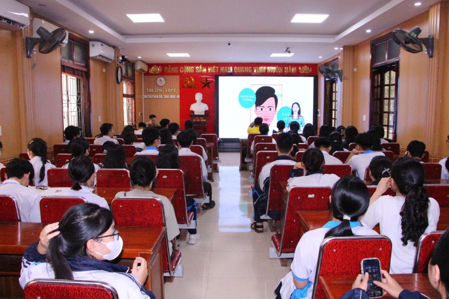  Toàn cảnh buổi tuyên truyền