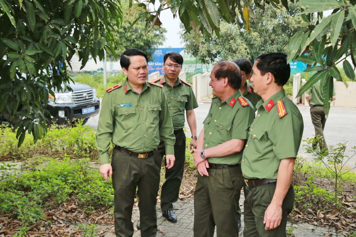 Giám đốc Công an tỉnh và Đoàn công tác đã tiến hành kiểm tra công tác hậu cần, kỹ thuật nhà nghỉ dưỡng 382 và các cơ sở vật chất của Công an tỉnh tại thị xã Cửa Lò