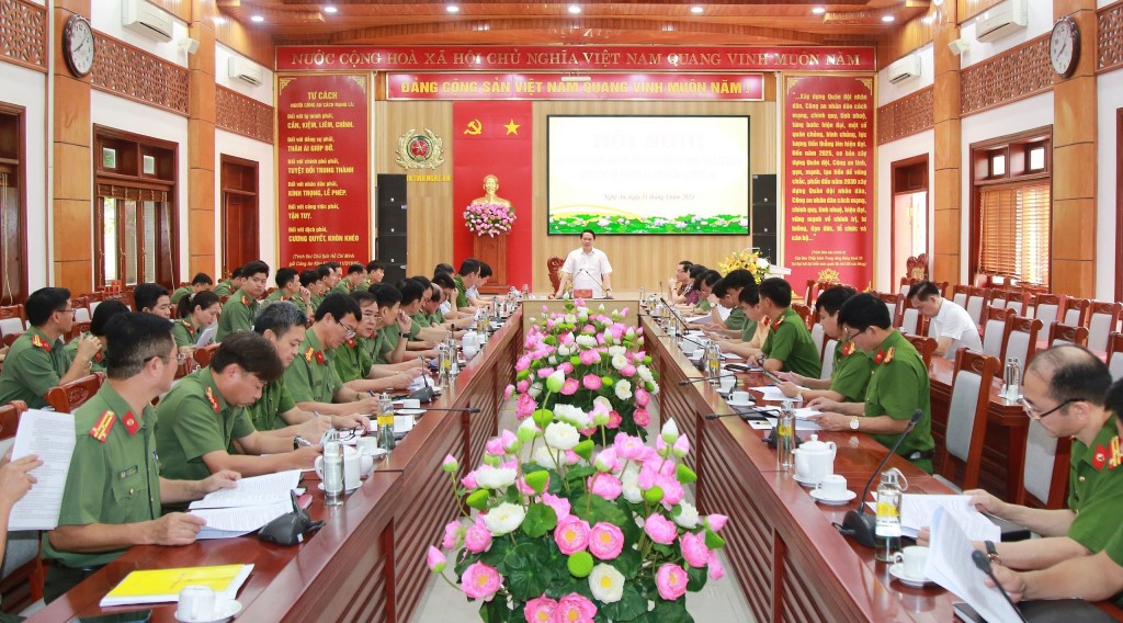 Toàn cảnh Hội nghị