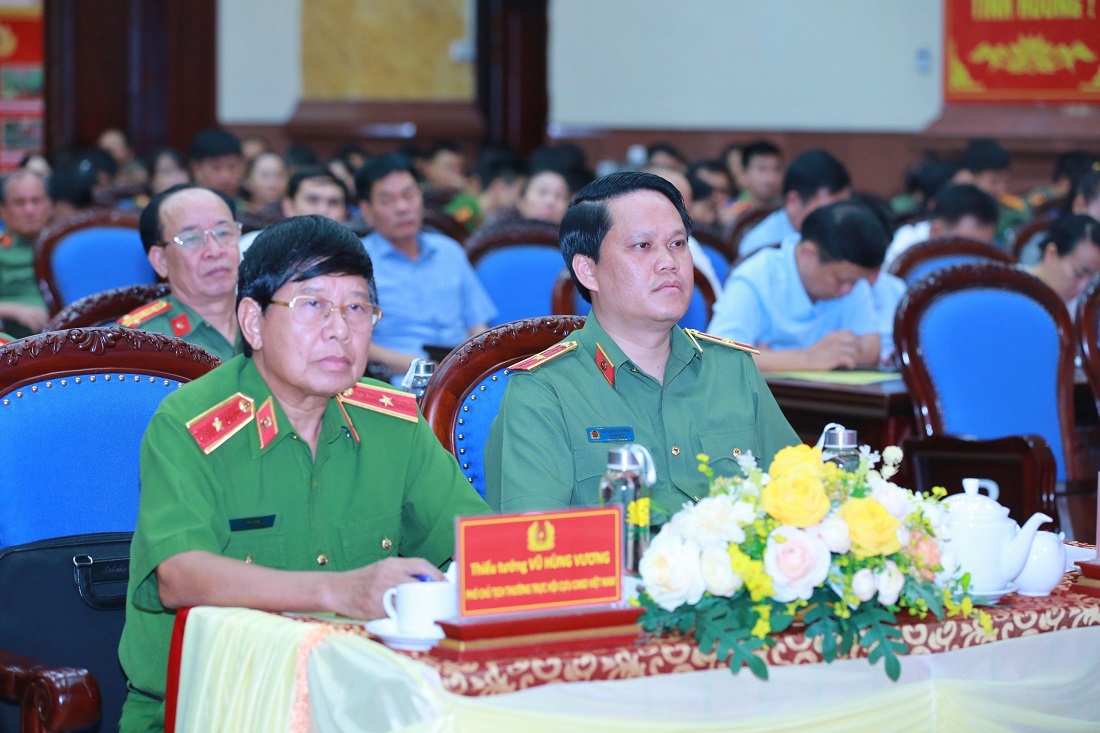 Các đại biểu dự Hội nghị ký kết Quy chế phối hợp