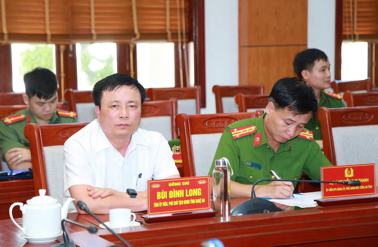 Các đại biểu tham dự Lễ trao thưởng