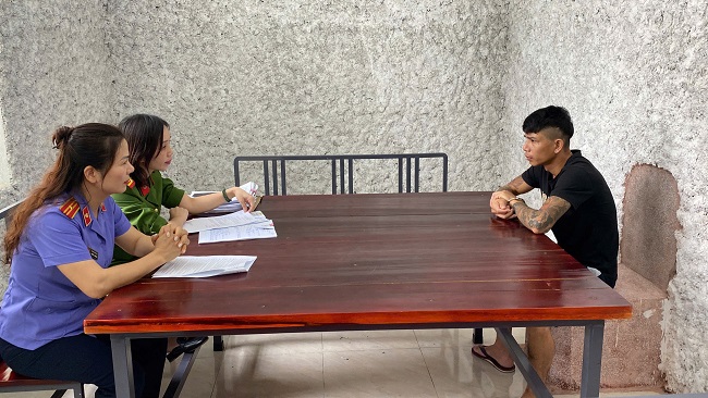 Đối tượng Bùi Văn Xuyến tại Cơ quan Công an 