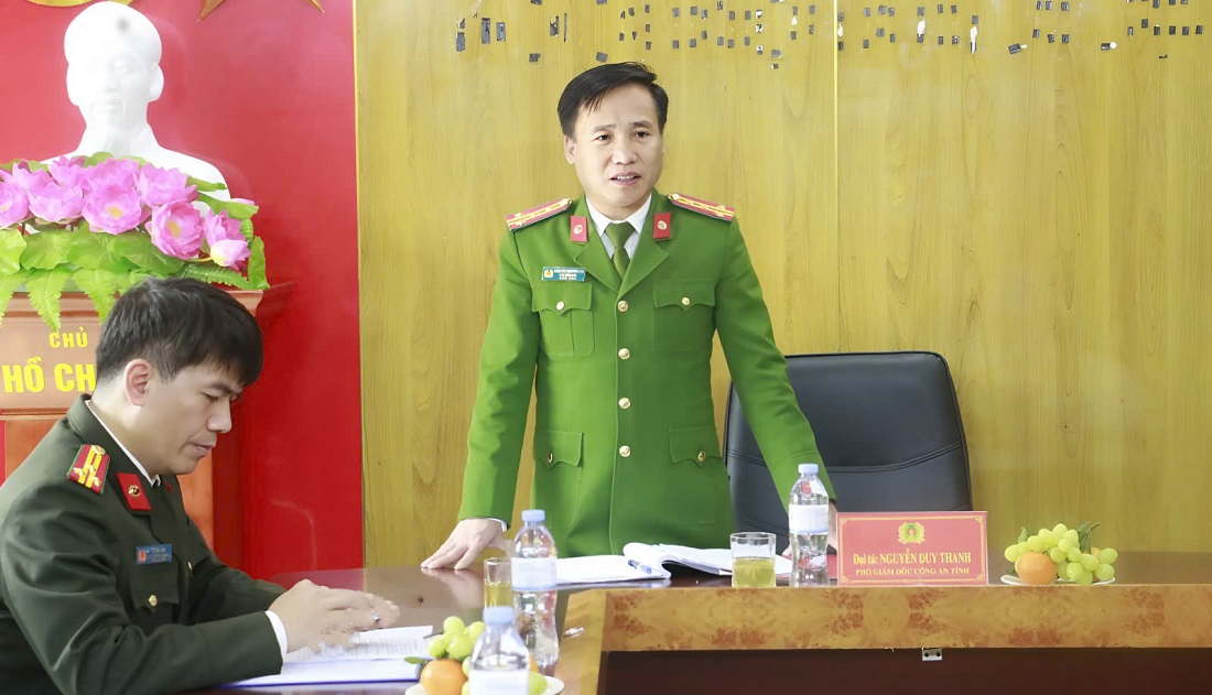 Đồng chí Đại tá Nguyễn Duy Thanh, Phó Giám đốc Công an tỉnh phát biểu chỉ đạo