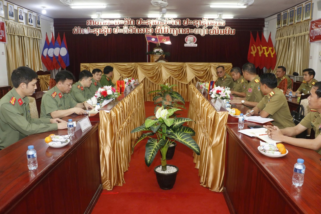 Toàn cảnh cuộc làm việc giữa đoàn công tác Công an tỉnh Nghệ An và Công an tỉnh Xay Xổm Bun