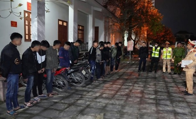 Một nhóm thanh niên tụ tập đua xe có biểu hiện gây rối trật tự công cộng bị Tổ 373 Công an tỉnh phát hiện, ngăn chặn 
