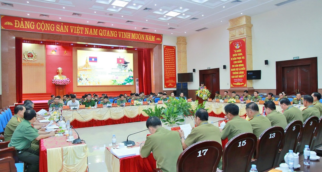 Hội nghị tăng cường hợp tác bảo đảm an ninh trật tự giữa Công an tỉnh Nghệ An với Công an 03 tỉnh nước bạn Lào
