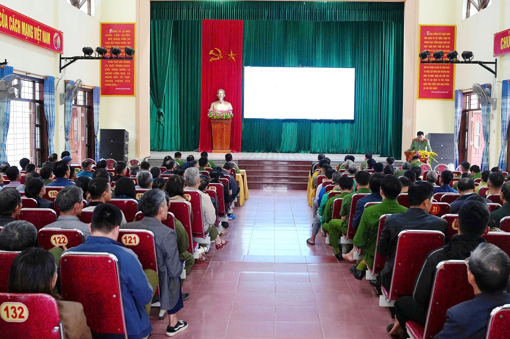  Toàn cảnh Hội nghị
