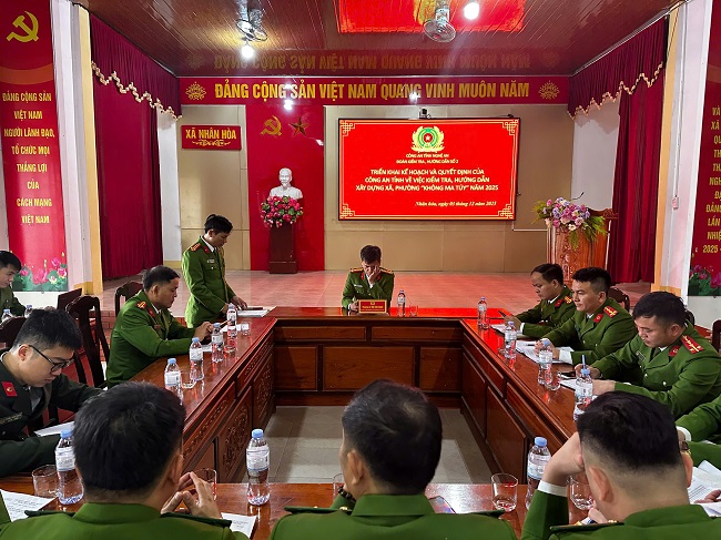 Toàn cảnh hội nghị