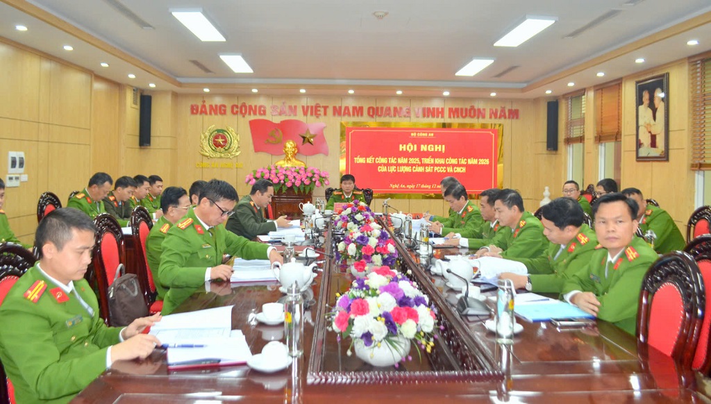 Tại điểm cầu Công an tỉnh Nghệ An