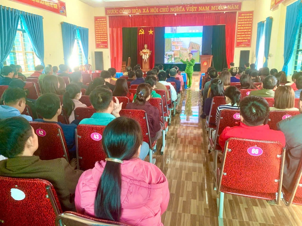 Toàn cảnh buổi tuyên truyền