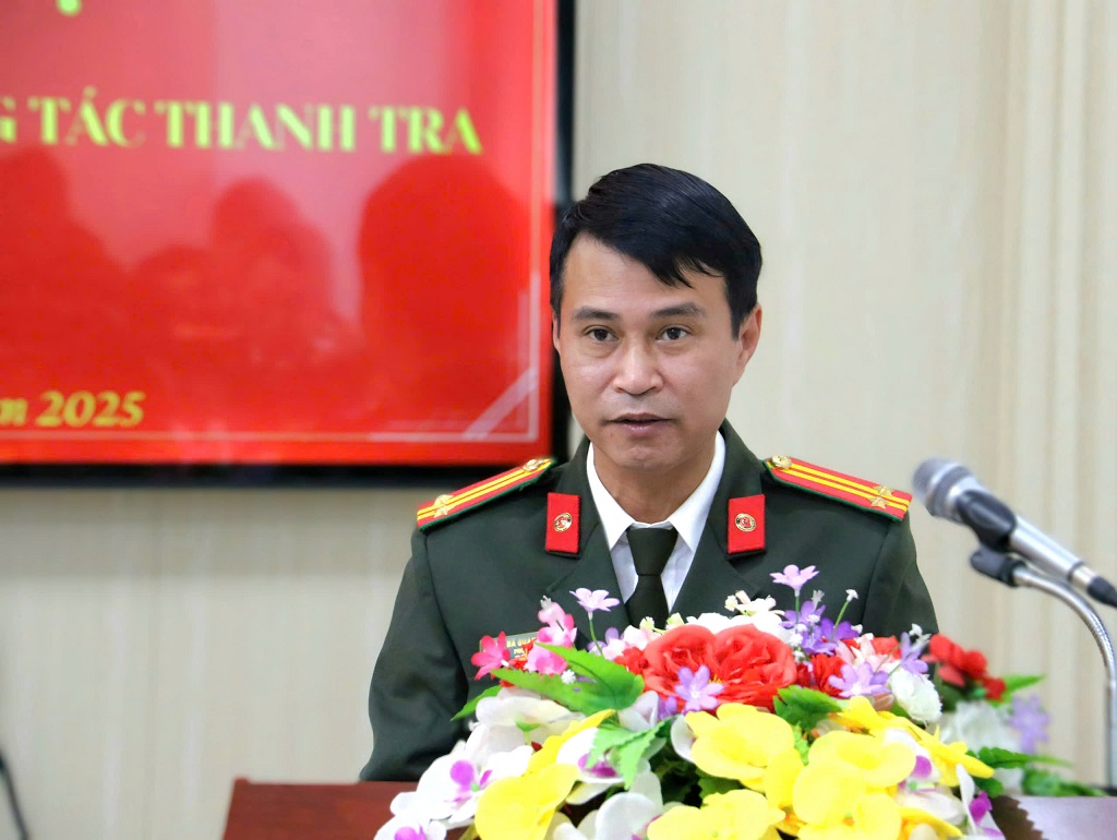 Trình bày tham luận và phát biểu ý kiến