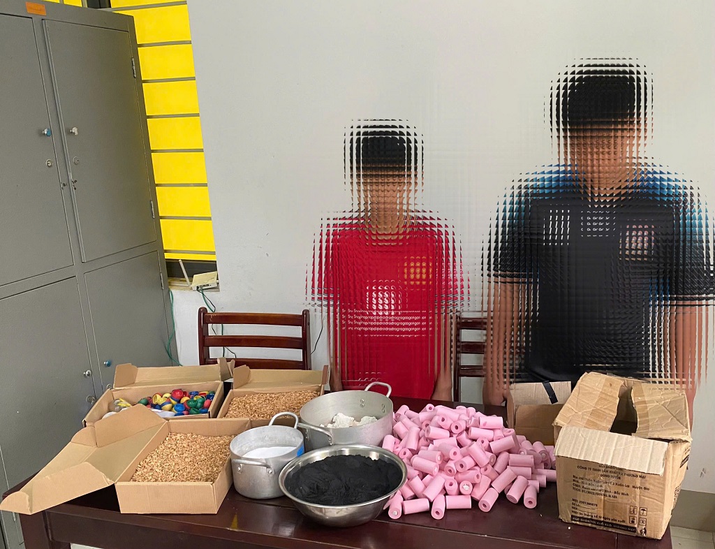 Công an phường Cửa Lò kịp thời phát hiện, ngăn chặn 02 thiếu niên có ý định tự chế tạo pháo nổ trái phép