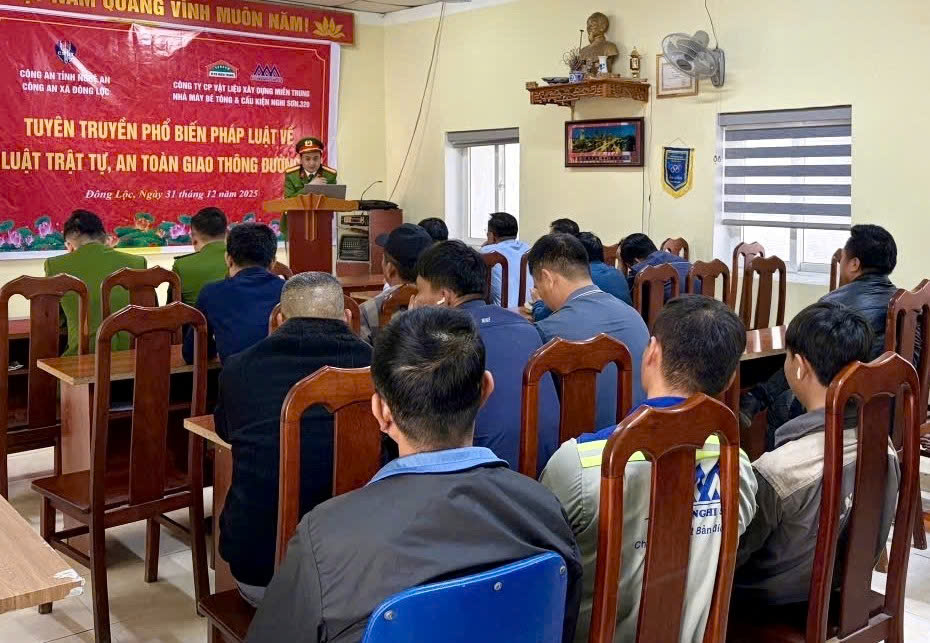 Toàn cảnh buổi tuyên truyền
