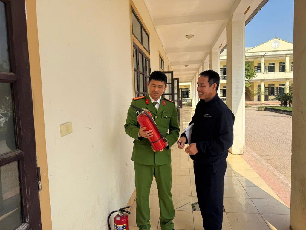 Công an xã thường xuyên kiểm tra, hướng dẫn PCCC