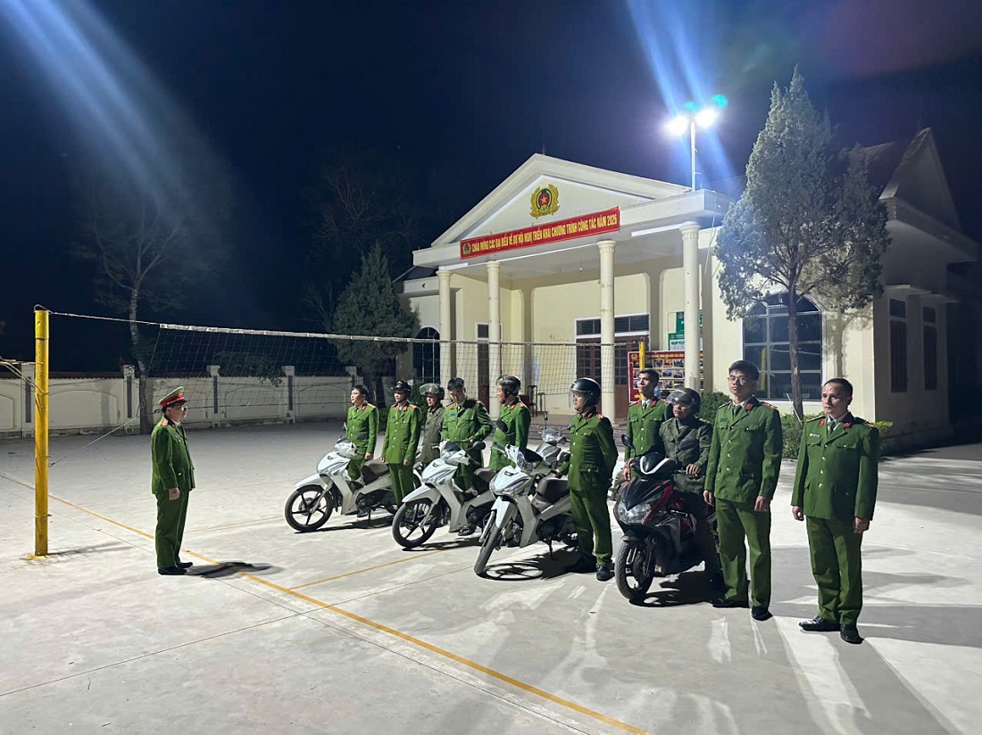 Công an xã Kim Liên ra quân bảo đảm ANTT Đại hội Đảng 