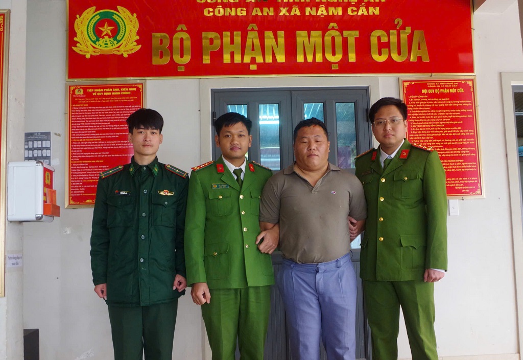 Đối tượng Lầu Bá Cải tại Cơ quan Công an