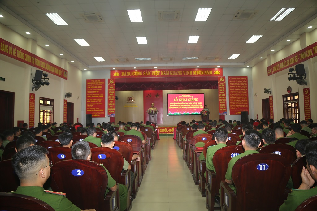 Toàn cảnh lễ khai giảng