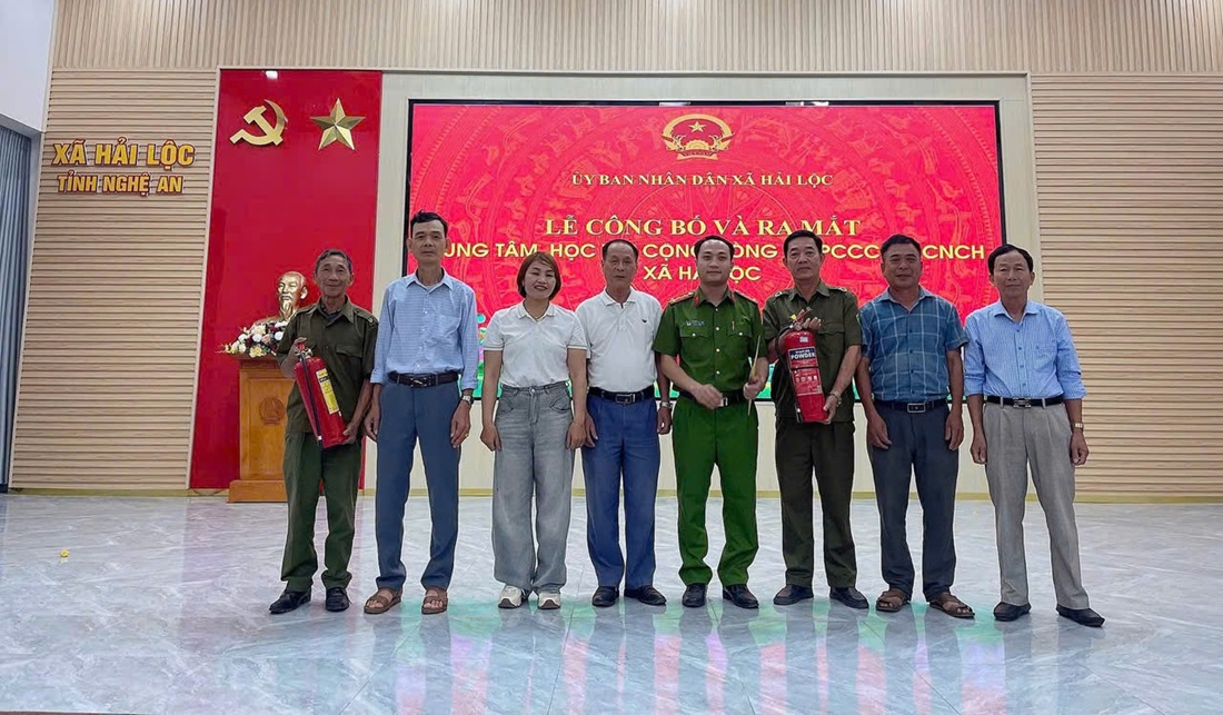 Xã Hải Lộc ra mắt Trung tâm Học tập cộng đồng 