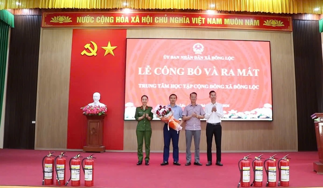 Xã Đông Lộc ra mắt Trung tâm Học tập cộng đồng 