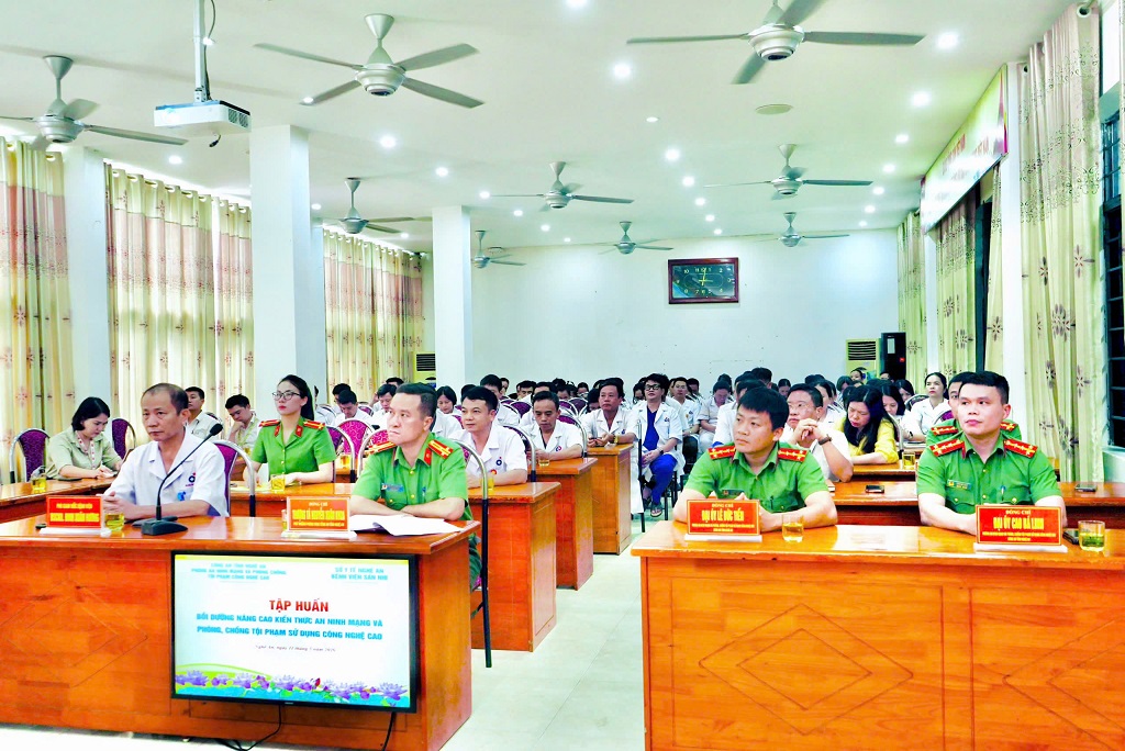 Toàn cảnh buổi tập huấn