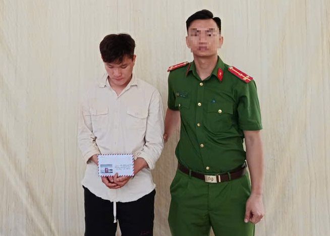 Đối tượng Lô Văn Cà tại cơ quan Công an