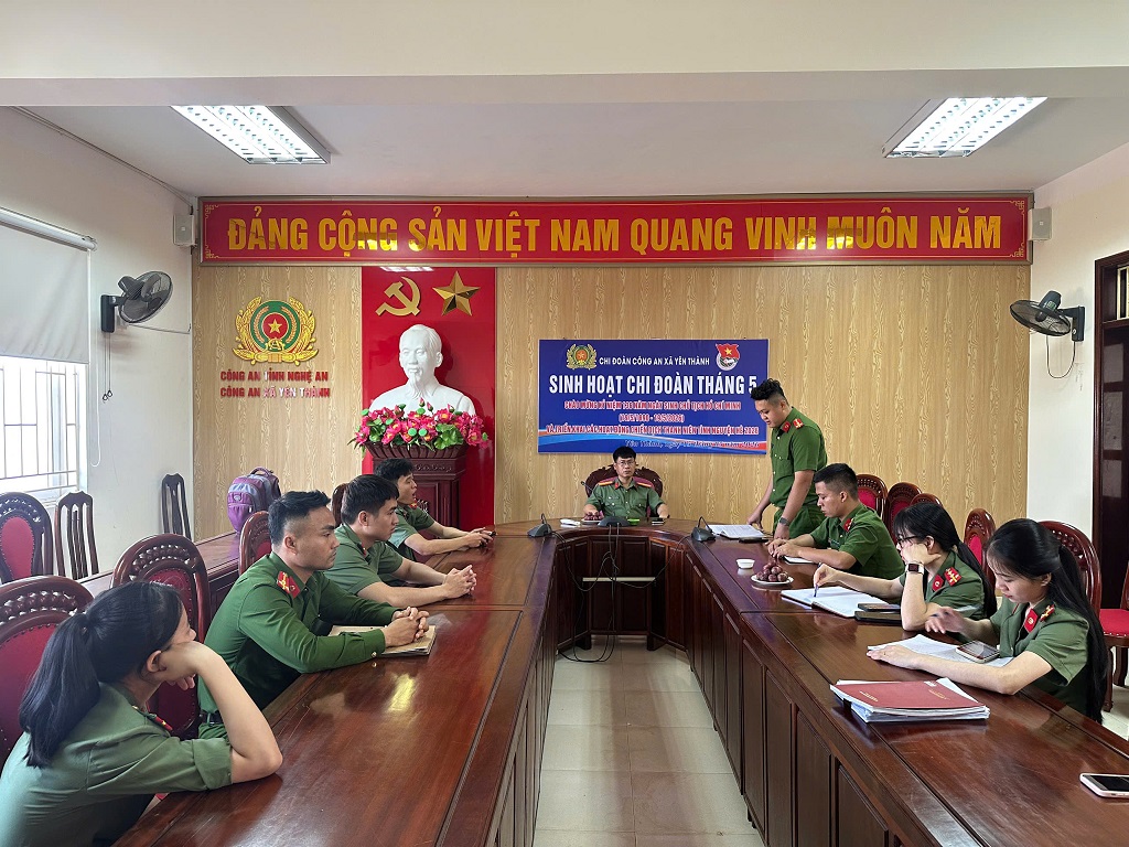 Chi đoàn Công an xã Yên Thành tổ chức sinh hoạt định kỳ