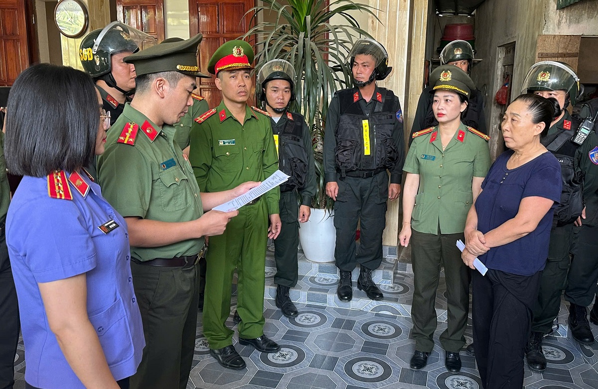 Thông cáo báo chí vụ việc khởi tố, bắt tạm giam đối tượng Lê Thị Thủy, trú tại xã Tân Châu, tỉnh Nghệ An
