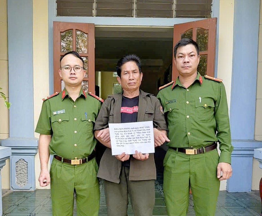 Đối tượng Kha Xén Phim tại cơ quan Công an