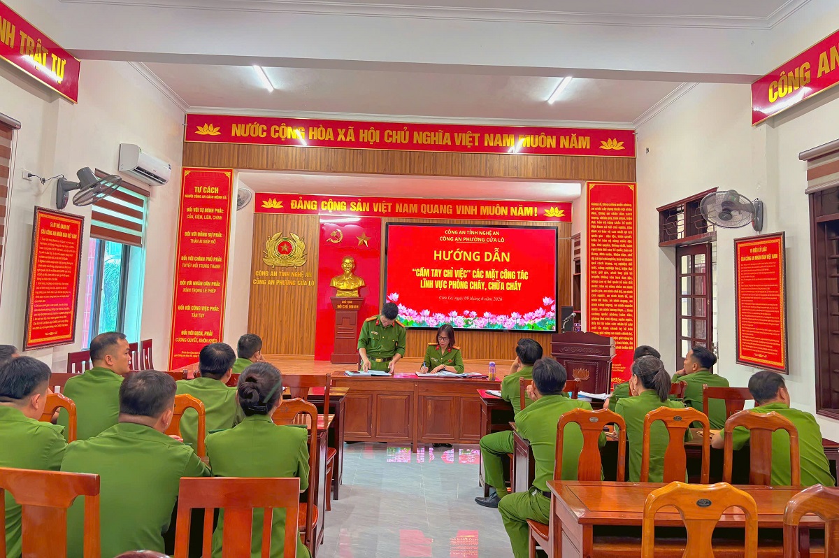 Hướng dẫn, tập huấn cho CBCS theo hình thức “cầm tay chỉ việc”