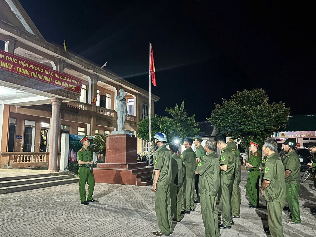 Công an xã Xuân Lâm ra quân thực hiện cao điểm bảo đảm ANTT