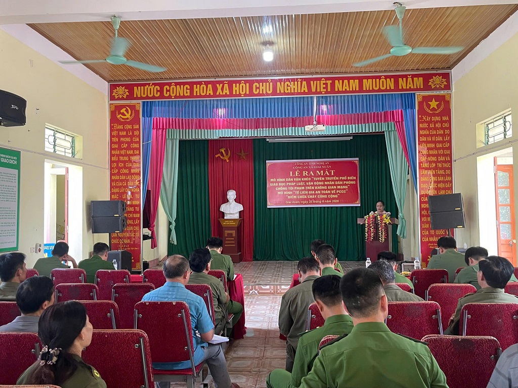 Toàn cảnh buổi lễ ra mắt