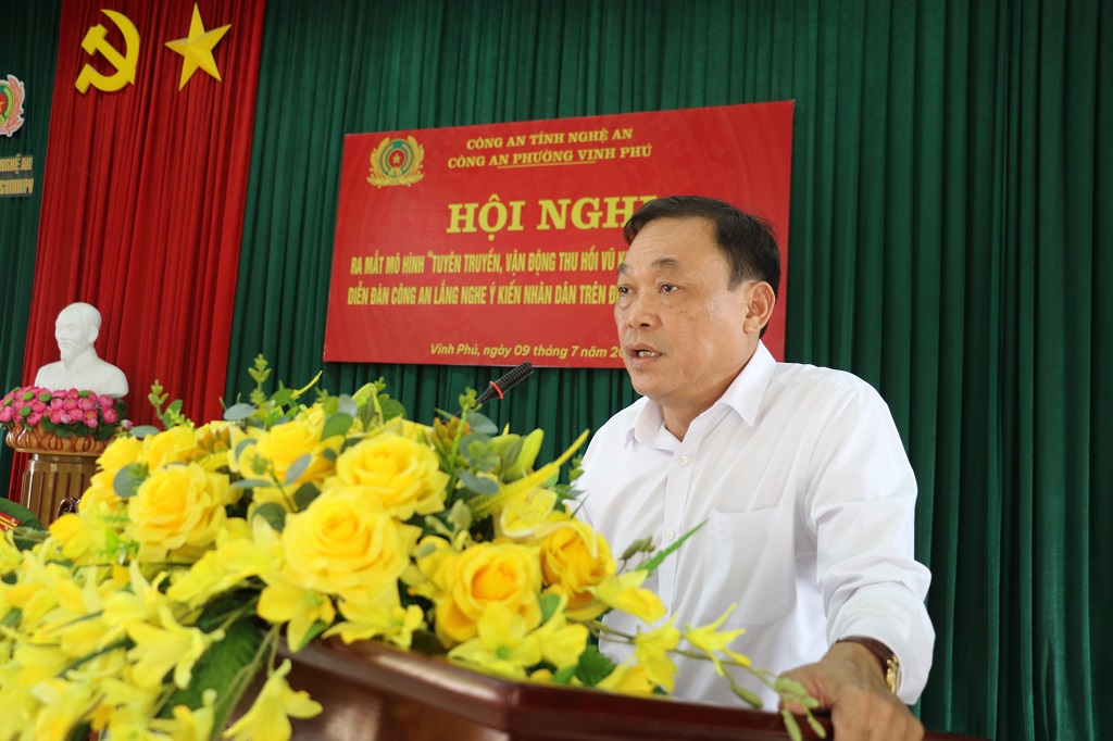Đại diện Ủy ban MTTQ phường Vinh Phú phát biểu ý kiến